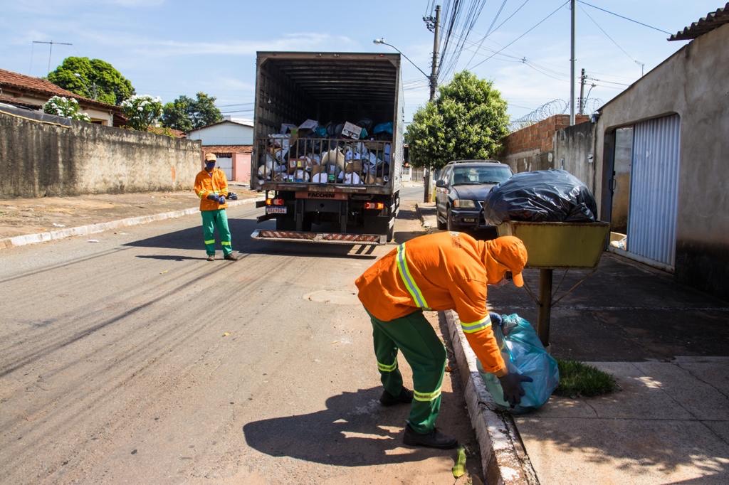 Prefeitura De Goi Nia Intensifica A Es De Conscientiza O Da Coleta Seletiva Goi S Not Cia