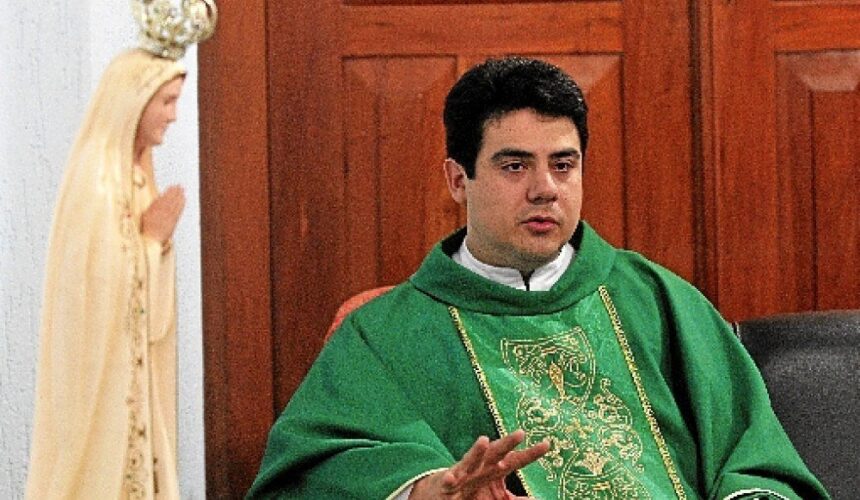 STJ MP padre Robson